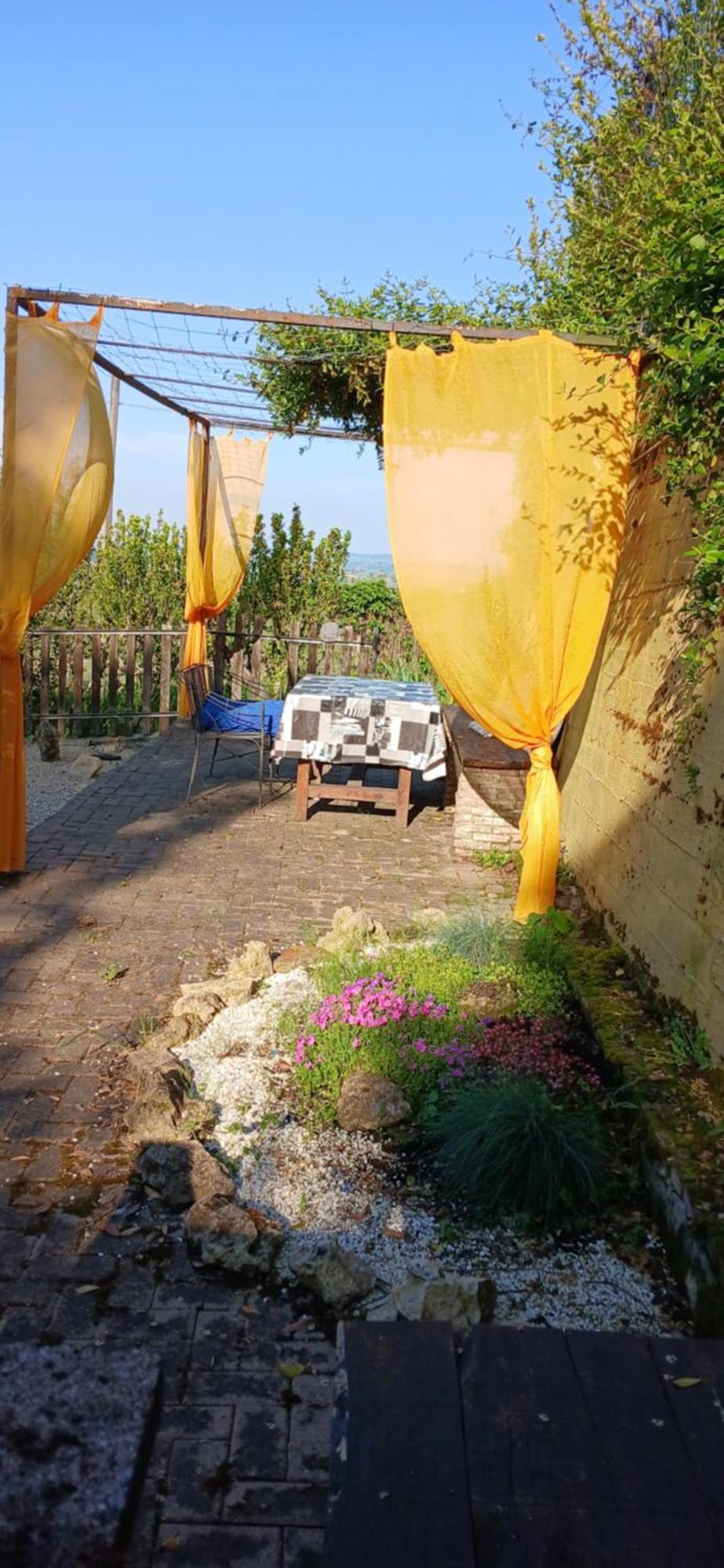Casa Vacanza Il Colle Del Vento Calosso Exterior foto